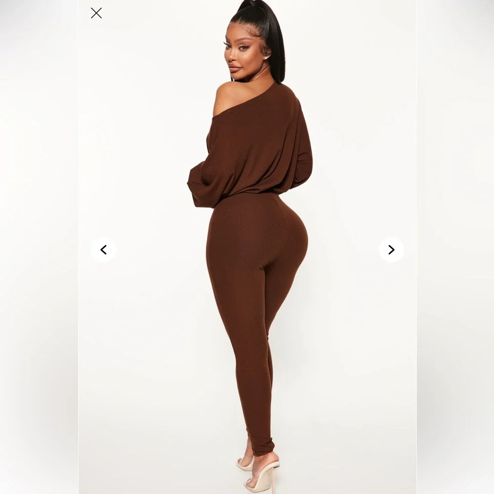Fashion Nova Brown Jumpsuit🐻 - Picture 3 of 3